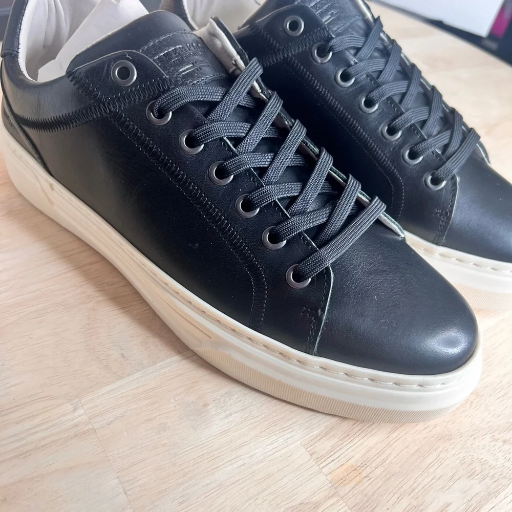 ☀️Liverpool Los Angeles Leather Low Top Sneakers Black/White Men's Size 8 NWOT
